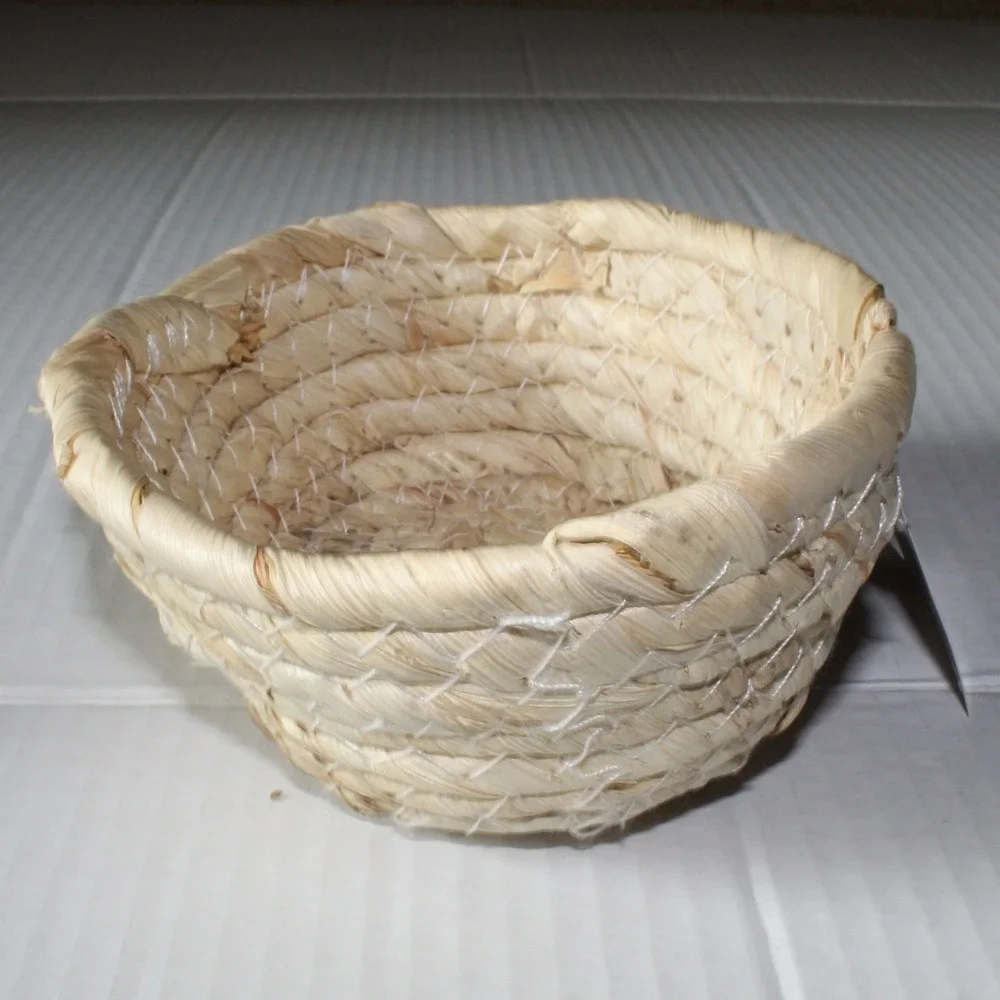 Birch + Vine Woven Basket Small Oval Natural Straw Boho Decor 6.3x5in Mexico NWT